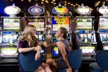 Try Slots at the best Online Casinos